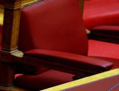 Ολομέλεια της Βουλής: Απορρίφθηκε το αίτημα για μια κάλπη